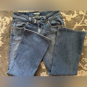 Women's Y2K fashion flare Levi's size 10m low rise